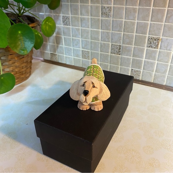 Vintage Artesania Rinconada Dachshund puppy dog Uruguay Hand Carved Figurine - Picture 2 of 9
